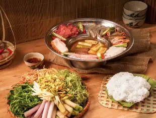 Lẩu mắm ( Nhỏ )  - 380.000 ₫ tại Bún Mắm - Lẩu Mắm Vy - Hiệp Bình