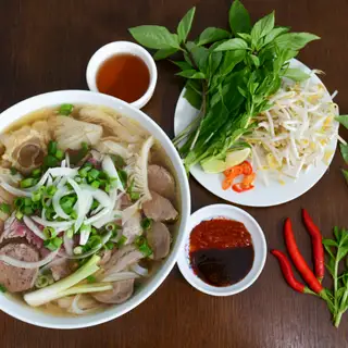 Phở tô thập cẩm - 65.000 ₫ tại Thành Đạt Phở - Tô Hiến Thành