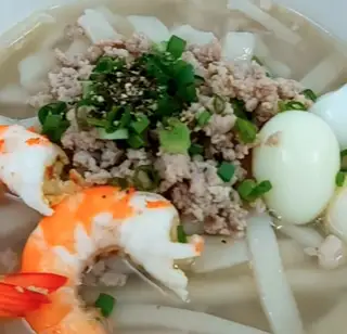 Bánh canh - 62.000 ₫ tại Hủ Tiếu Nam Vang Lý Kai - Đường Số 43