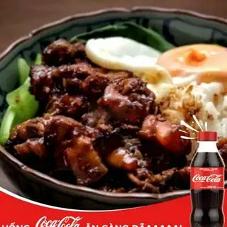 Hình ảnh Cơm Lức Thịt Kho Tàu Lũ Rõ Fan - Trứng Ốp - Kèm CoCa