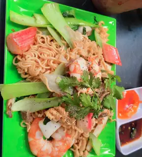 Hình ảnh Mì xào hải sản