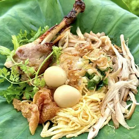 Xôi Mặn 261 - Nguyễn Văn Quá - Bánh Mì/Xôi gần bạn