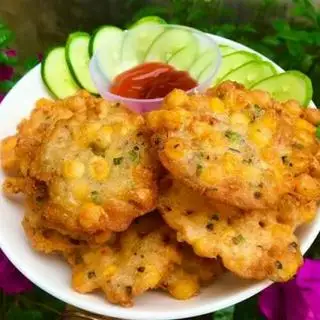 Hình ảnh Bánh ngô chiên