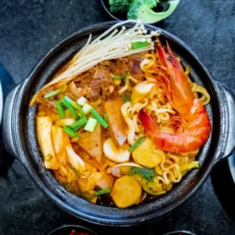 Hình ảnh Mì Cay & Ăn Vặt Windy - Đông Thạnh