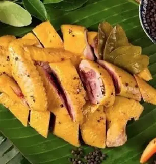 Hình ảnh 1/2 Gà ủ muối tặng kèm nước chấm thần thánh