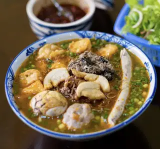 Bún Riêu Cua Đặc Biệt - 85.500 ₫ tại Ngon Quán - Bún Riêu Tóp Mỡ & Bún Chả Hà Nội - Phổ Quang