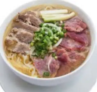Hình ảnh Phở bò tái gầu