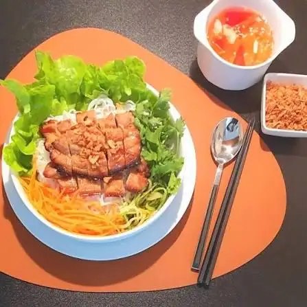 Quán Thảo - Bún Thịt Nướng, Bánh Cuốn & Cháo Lòng - Lạc Long Quân - Bún/Phở/Mỳ/Cháo gần bạn