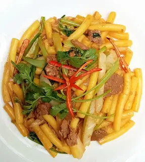 Nui xào bò - 45.000 ₫ tại Bếp Cô Chanh - Võ Văn Tần