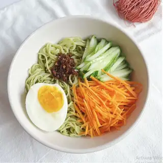 Hình ảnh Mì trộn rau củ