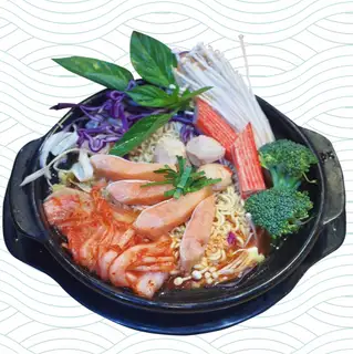 Mì Cay Mỹ Nhân Ngư (Cá hồi) - 57.000 ₫ tại Mì Cay June Noodle House - Lê Đức Thọ