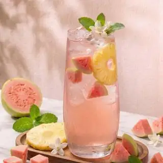 Hình ảnh Trà dứa ổi hồng nhiệt đới - Pineapple pink guava tea