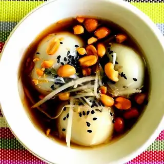 Hình ảnh Combo bánh trôi tàu - chè đỗ đen nóng