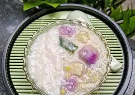 Hình ảnh Chè thái khoai môn