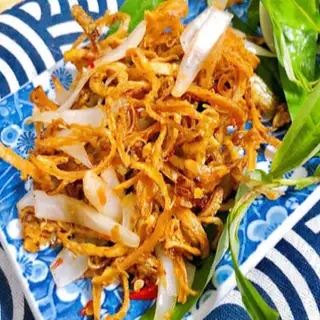 Hình ảnh Khô mực khoai môn xóc mắm