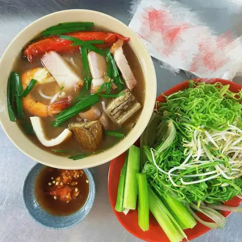 Bún Mắm Thuý Kiều - Đường Số 10 - Bún/Phở/Mỳ/Cháo gần bạn