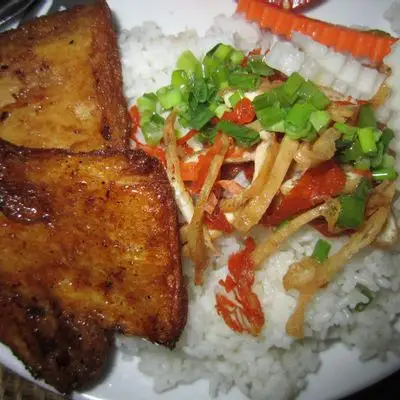 Cơm sườn bì chay - 40.000 ₫ tại Quán Chay Thuận Đức - Lê Văn Lương