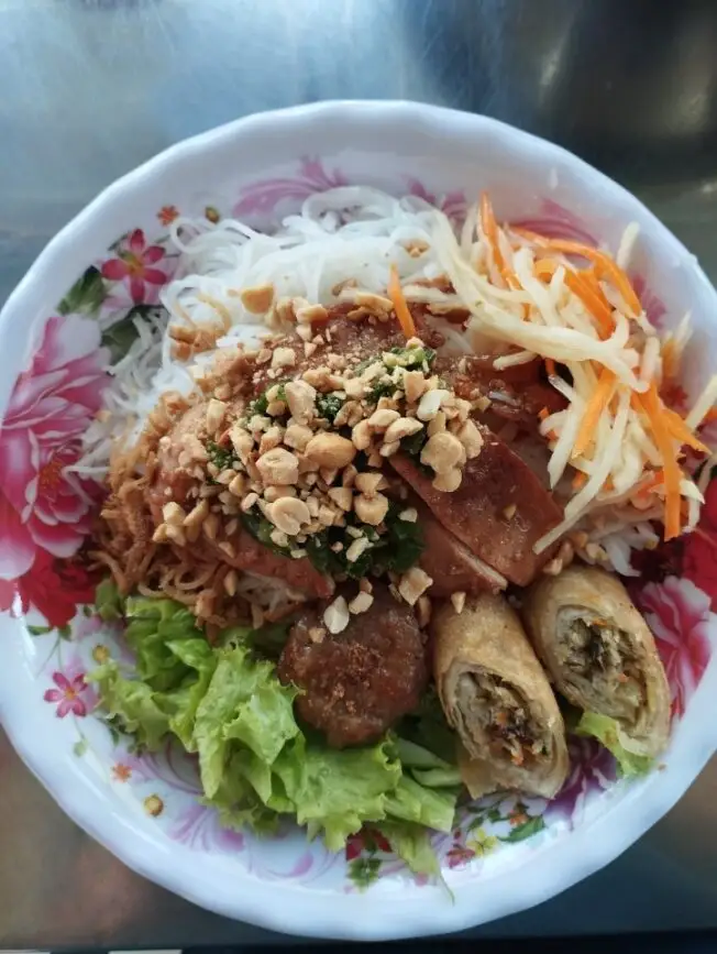 Bún Thịt Nướng - 42.000 ₫ tại Cơm Tấm & Bún Thịt Nướng Kim Ngân - Phạm Hùng