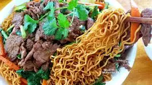 Hình ảnh Mì tôm xào bò
