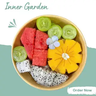 Hình ảnh Dưa hấu + Nho + Hồng giòn + Thanh Long (400gr)