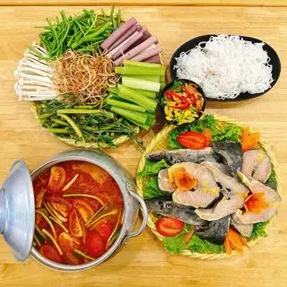 Lẩu cá tầm măng chua - 519.000 ₫ tại MeLyFood - Nhà Hàng Cơm Niêu & Cua Singapore - Hàm Nghi