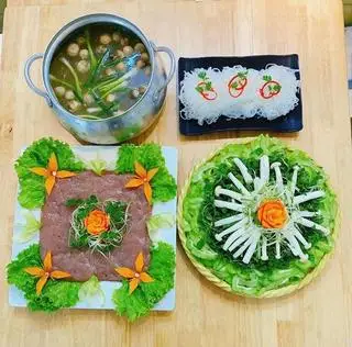 Lẩu cá thác lác khổ qua - 425.000 ₫ tại MeLyFood - Nhà Hàng Cơm Niêu & Cua Singapore - Hàm Nghi