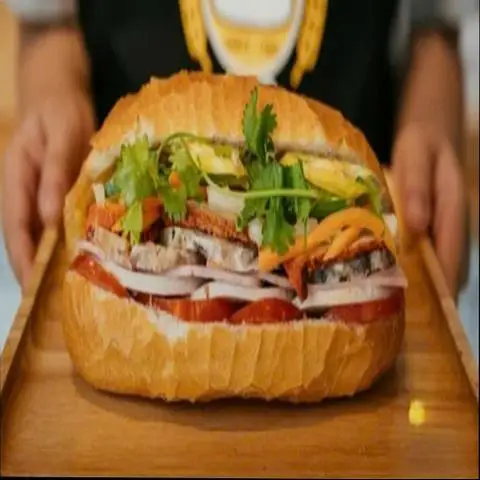 Hình ảnh Bánh Mỳ Sài Gòn - Trung Liệt