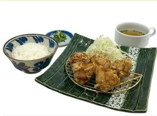 Set cơm Kara Age-唐揚げ定食 - 198.000 ₫ tại Ringer Hut - Mì Nagasaki Champon - Song Hành