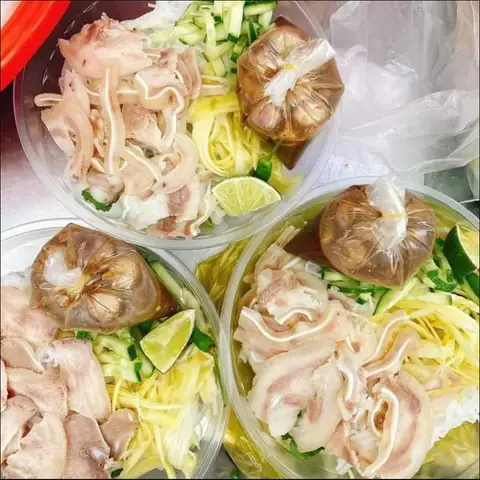 Cơm Chiên Bảo Ngọc - Bún Mắm Nêm, Gỏi Cuốn & Bún Thịt Xào - Nguyên Hồng - Món truyền thống/Đặc sản gần bạn
