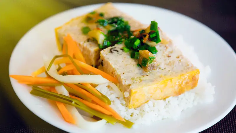 Cơm Chả - 40.000 ₫ tại Cơm Tấm Sườn Bì Chả Anh Ba - Lương Định Của