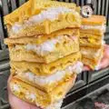 Hình ảnh Bánh vàng thập cẩm dừa - cadé