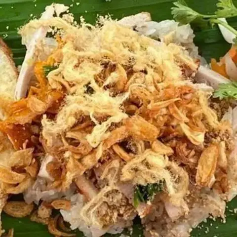 Xôi Lá Chuối - Trần Hưng Đạo - Bánh Mì/Xôi gần bạn