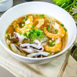 Hủ tiếu hải sản nước - 70.000 ₫ tại Hủ Tiếu Nam Vang Đại Nam - Quốc Lộ 13