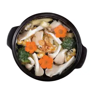 Lẩu nấm - 269.000 ₫ tại Nhà Hàng Chay Bà Xã - Pasteur