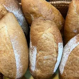 Hình ảnh Bánh mì nguyên cám