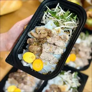 Hình ảnh Bánh ướt lòng gà trứng non