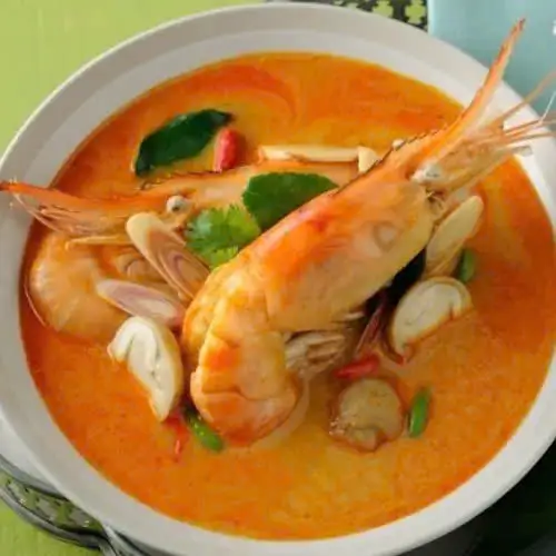 Hình ảnh Bún Thái tomyum tôm( topping : tôm, cá viên, thanh cua, bò viên)