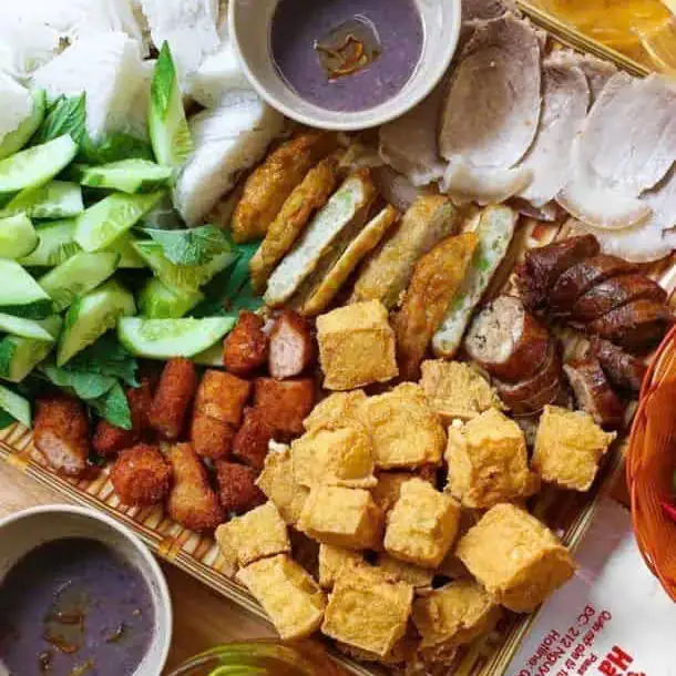 Mẹt đặc biệt lớn - 155.000 ₫ tại Bún Đậu & Mỳ Trộn Chí Phèo - Đường Số 4