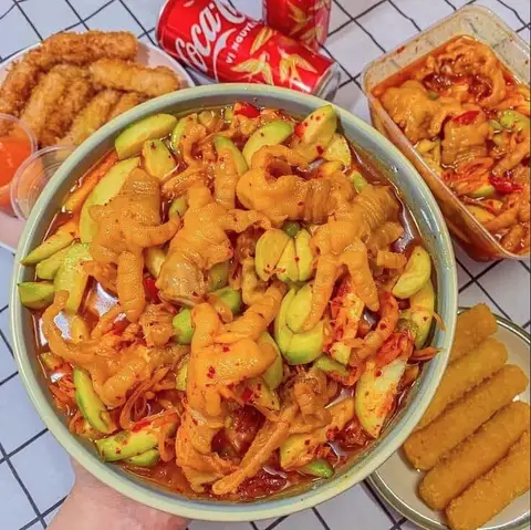 Tina Food - Mì Trộn, Chân Gà Sốt Thái & Cá Viên Chiên - Phan Huy Ích - Ăn vặt gần bạn