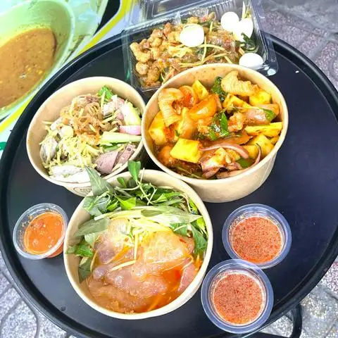 Ăn Vặt Nhà Min - Chân Gà Sốt Thái - Tré Trộn - Huỳnh Tấn Phát - Ăn vặt gần bạn