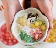 Chè hạt lựu - sương sáo - bánh lọt - 30.000 ₫ tại Chè - Na & Ổi - Tân Quý