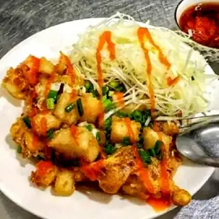 Bột chiên 2 trứng - 50.000 ₫ tại Bột Chiên - Chè Ngon 3 Màu Đức Hoa - Ngô Gia Tự