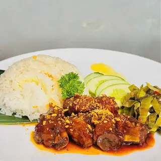 Hình ảnh Cơm tấm sườn ram 