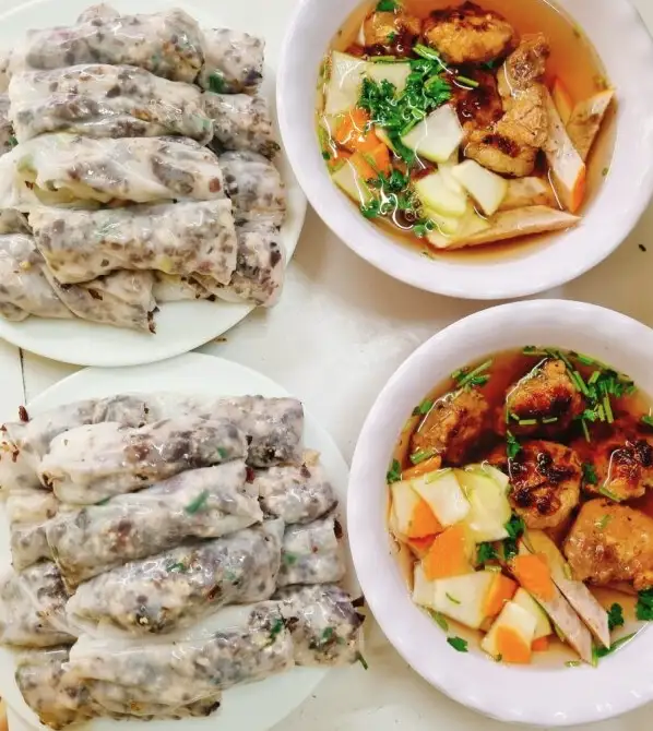 Hình ảnh Bánh cuốn nhân thịt chả nướng
