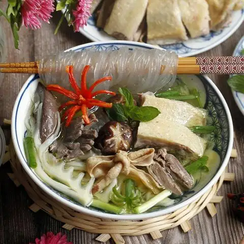 Quán Cô Ba - Thành Thái - Bún/Phở/Mỳ/Cháo gần bạn