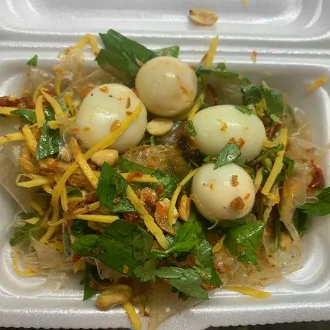 Hình ảnh Bánh Tráng Trộn Em Nhỏ - Huỳnh Văn Nghệ