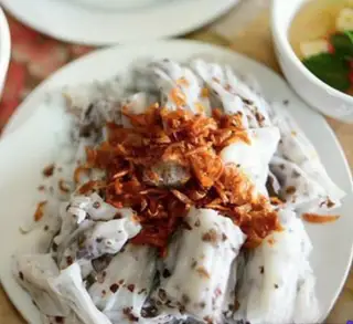 Hình ảnh Chả nướng truyền thống - bánh cuốn