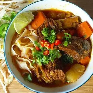 Hình ảnh Phở bò sốt vang