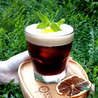 Twisted berry mix - 70.000 ₫ tại Over Extracted - Coffee - Nguyễn Du