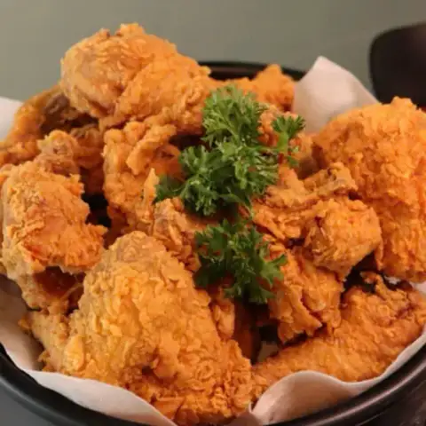 Hình ảnh Gà Rán Chingu - Trương Văn Bang